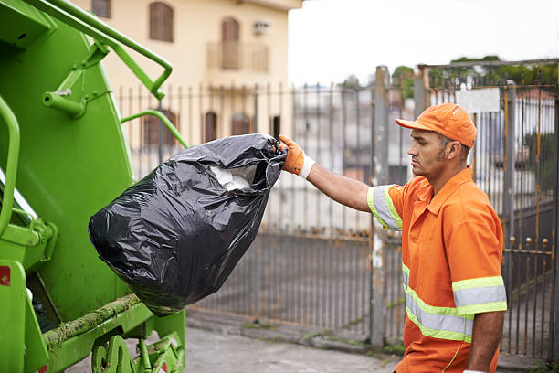 Best Estate Cleanout Services  in Old Hill, CT